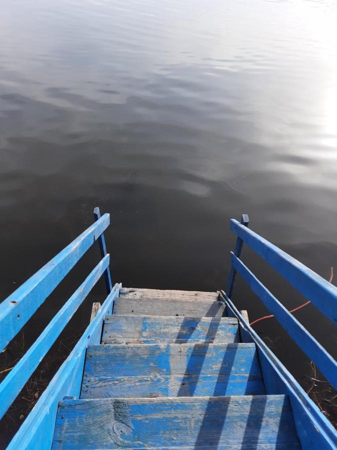 Houseboat Young Snow View Front Line Dal Lake Srīnagar Exterior foto